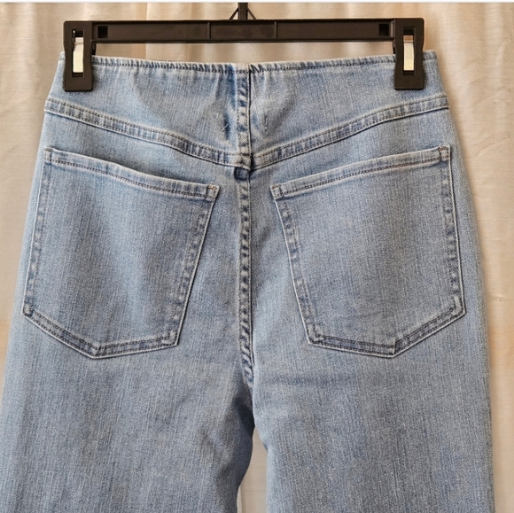 📌34 FOREVER 21 MID RISE FLARE JEANS WOMEN'S SIZE MEDIUM - Picture 9 of 12